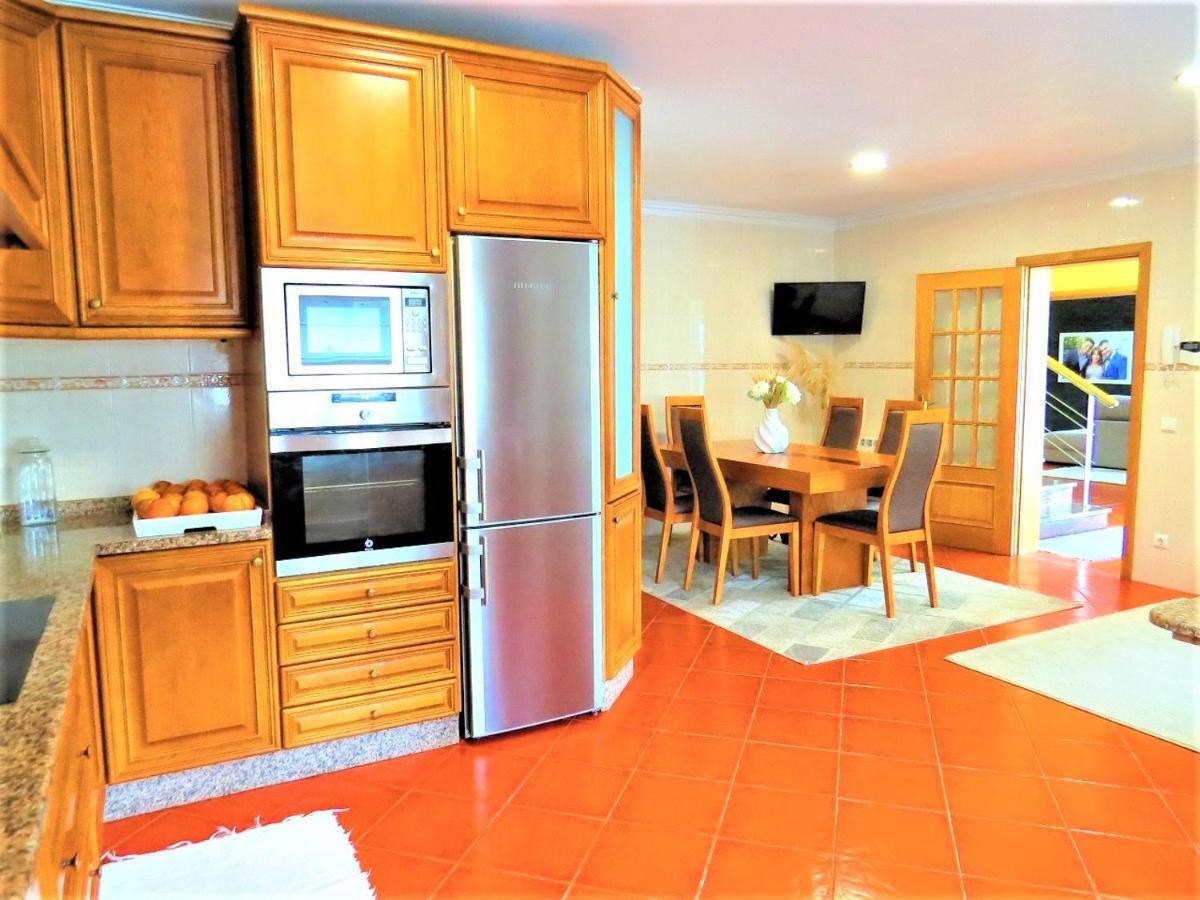 Anjos'Home เวียนา โด กัสเตโล ภายนอก รูปภาพ